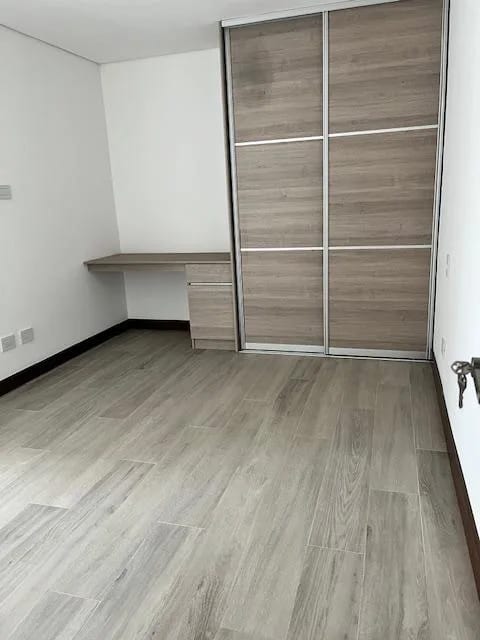 APARTAMENTO ZONA 10 OAKLAND — Apartamento en Venta en Reserva Diez, Zona 10, Guatemala, Ciudad — foto 4 de 7