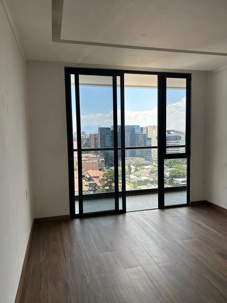 Rento apartamento en Zona 10 EDIFICIO DE LUJO CERCA DE FONTABELLA — Apartamento en Alquiler en Monád, Zona 10, Guatemala, Ciudad — foto 15 de 17