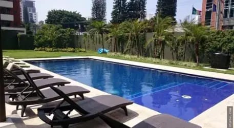 Rento apartamento en Zona 14 EDIFICIO CON PISCINA, GYM Y AREAS VERDES