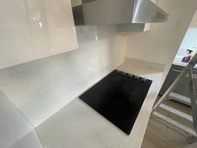 Rento apartamento en Zona 10 OAKLAND EDIFICIO EXCLUSIVO — Apartamento en Alquiler en Oakland I, Zona 10, Guatemala, Ciudad — foto 10 de 17