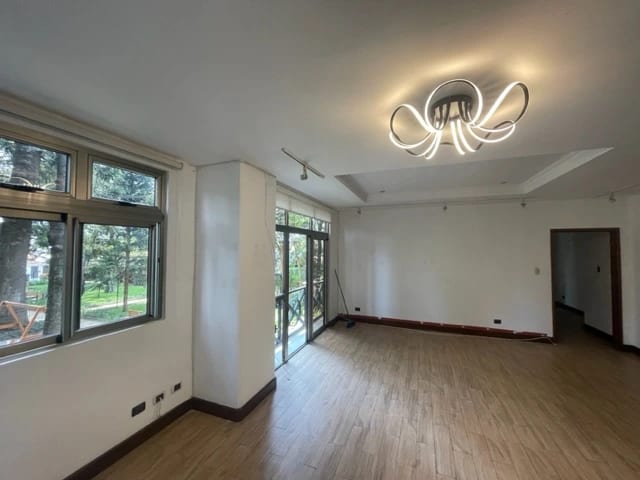 Rento apartamento en Zona 10 OAKLAND EDIFICIO EXCLUSIVO — Apartamento en Alquiler en Oakland I, Zona 10, Guatemala, Ciudad — foto 12 de 17