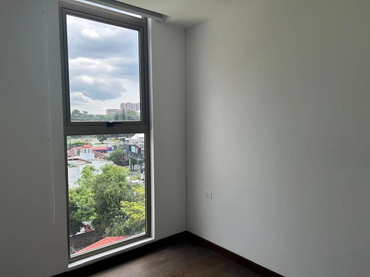 Rento apartamento en Zona 10 EDIFICIO NUEVO, AMENIDADES DE LUJO — Apartamento en Alquiler en Atarah, Zona 10, Guatemala, Ciudad — foto 14 de 17