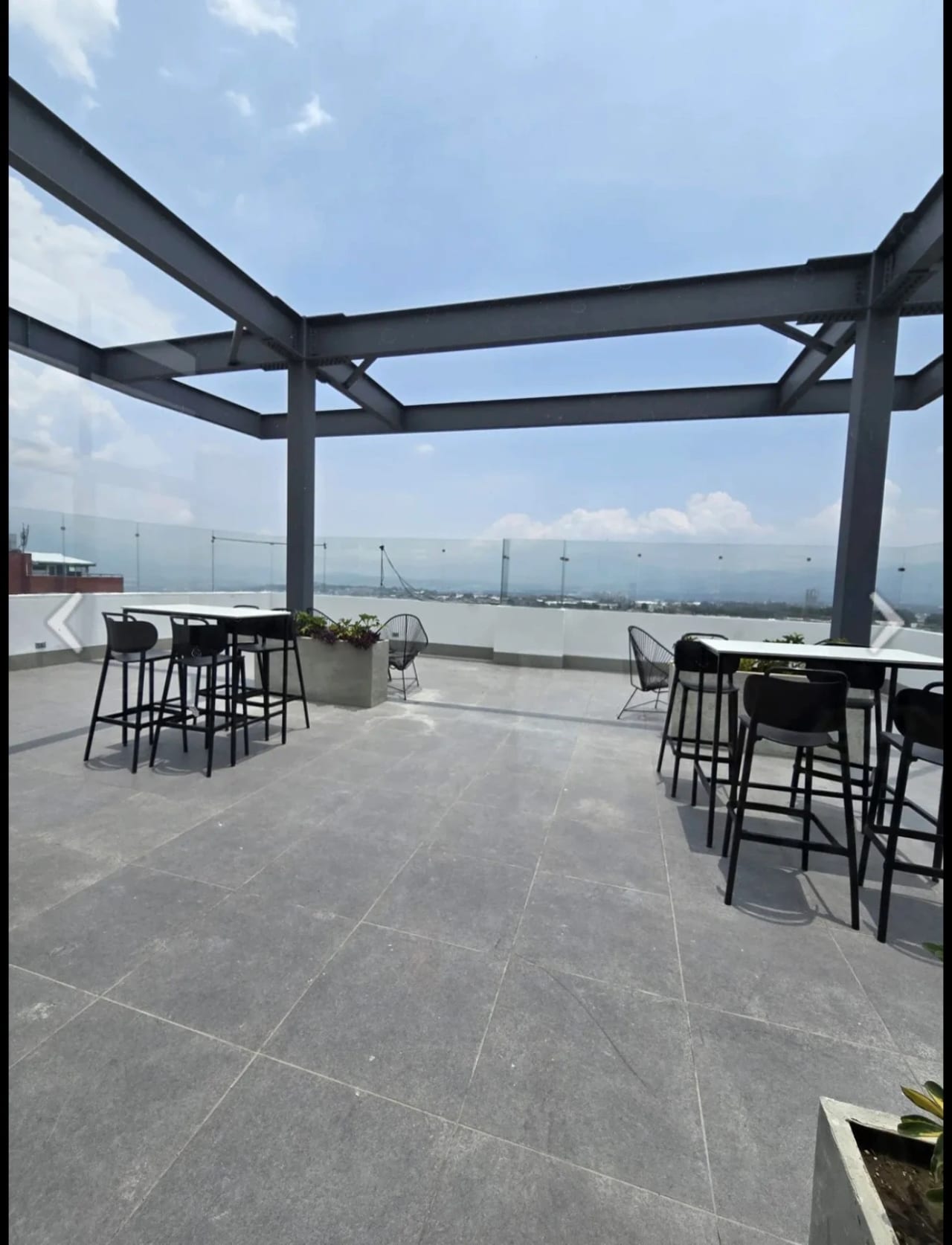Rento apartamento en AVENIDA LAS AMERICAS BUEN PRECIO !! — Apartamento en Alquiler en Providencia Apartamentos, Zona 13, Guatemala, Ciudad — foto 14 de 17