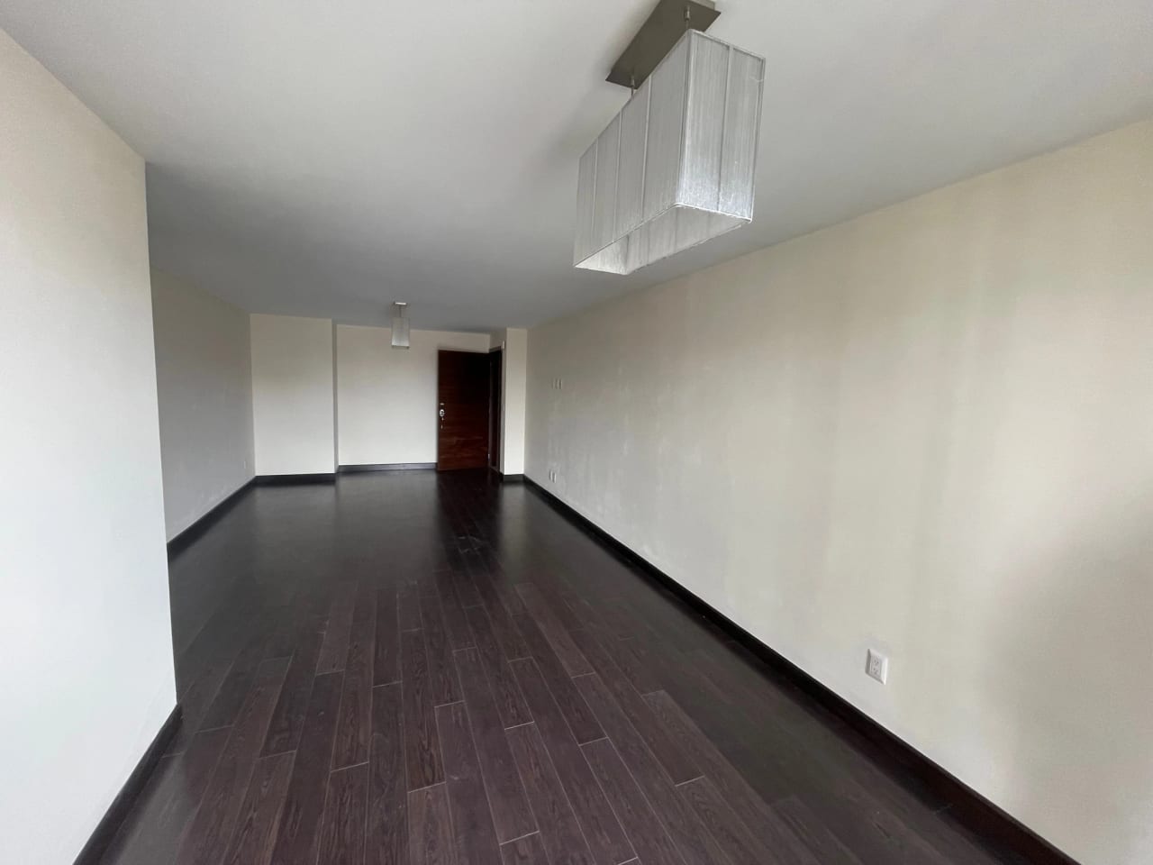 Rento apartamento de 3 dormitorios en Zona 14 CERCA DE EUROPLAZA — Apartamento en Alquiler en Catania, Zona 14, Guatemala, Ciudad — foto 6 de 17