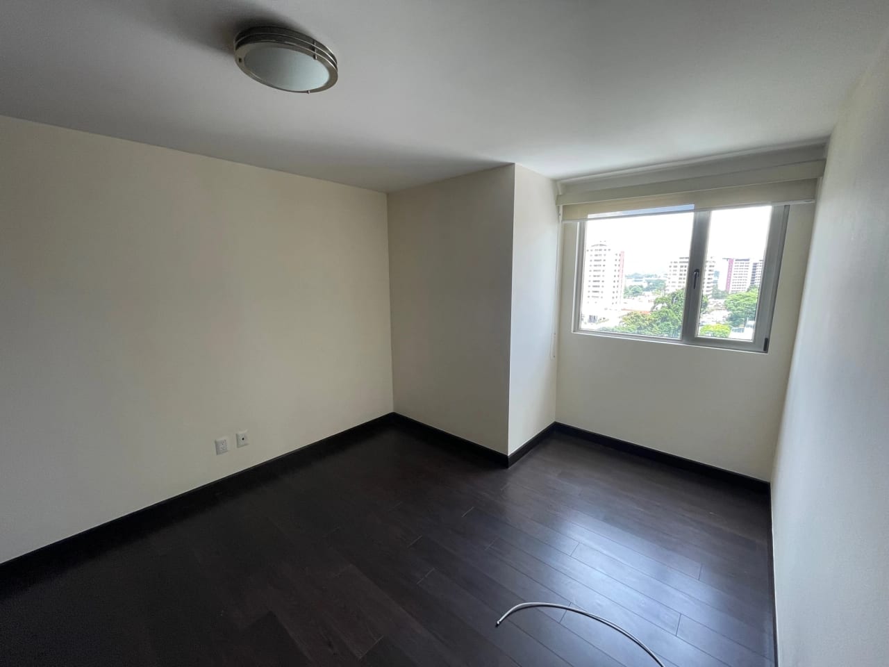 Rento apartamento de 3 dormitorios en Zona 14 CERCA DE EUROPLAZA — Apartamento en Alquiler en Catania, Zona 14, Guatemala, Ciudad — foto 11 de 17