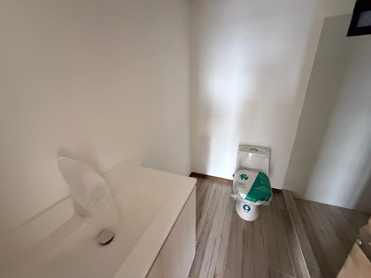 Venta de Apartamento en Zona 10 – Cerca de LA ESTACION Zona 10 — Apartamento en Venta en Neo Apartamentos, Zona 10, Guatemala, Ciudad — foto 7 de 17