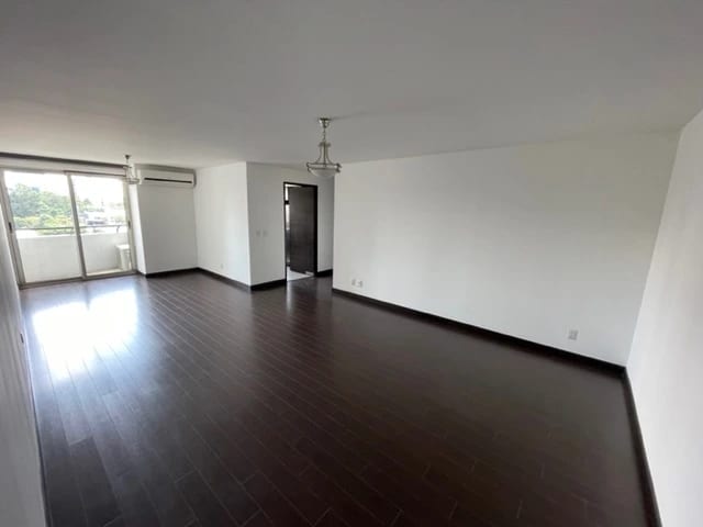 Rento apartamento en Zona 14 EDIFICIO CON PISCINA, GYM Y AREAS VERDES — Apartamento en Alquiler en Attica II, Zona 14, Guatemala, Ciudad — foto 12 de 17