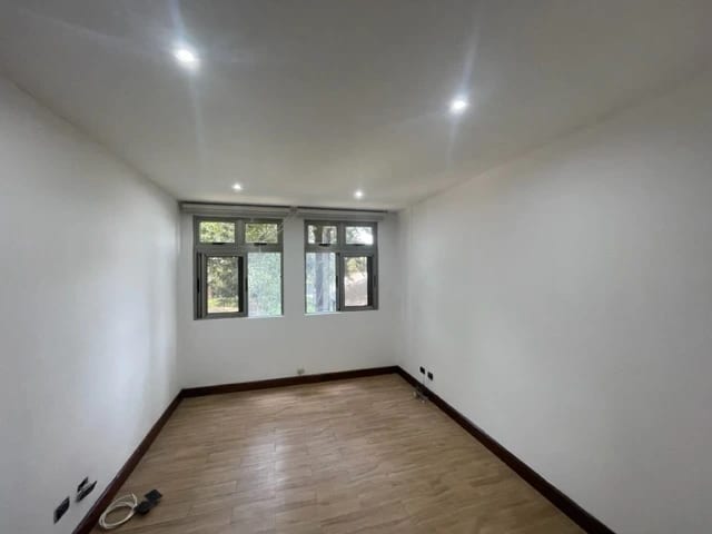 Rento apartamento en Zona 10 OAKLAND EDIFICIO EXCLUSIVO — Apartamento en Alquiler en Zona 10, Guatemala, Ciudad — foto 13 de 17