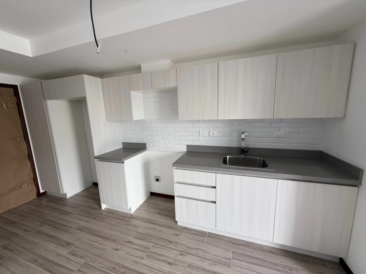 Venta de Apartamento en Zona 10 – Cerca de Diagonal 6, Edificio Nuevo — Apartamento en Venta en Neo Apartamentos, Zona 10, Guatemala, Ciudad — foto 6 de 17