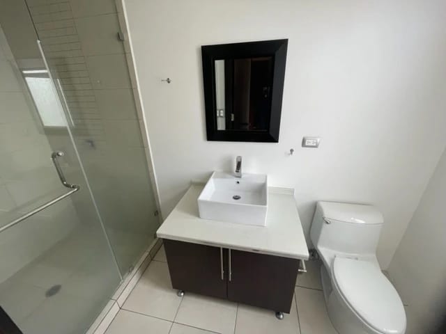 Rento apartamento en Zona 14 EDIFICIO EXCLUSIVO — Apartamento en Alquiler en Torre 14, Zona 14, Guatemala, Ciudad — foto 8 de 17