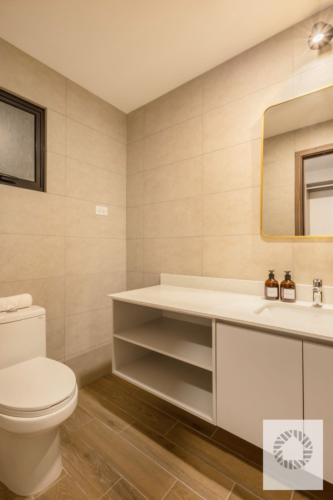 Lindo Apartamento Amueblado — Apartamento en Alquiler en Parque 14, Zona 14, Guatemala, Ciudad — foto 6 de 7