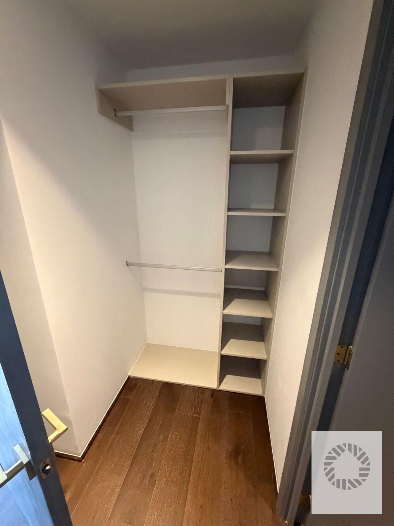 Bonito Apartamento — Apartamento en Alquiler en Atarah, Zona 10, Guatemala, Ciudad — foto 3 de 14