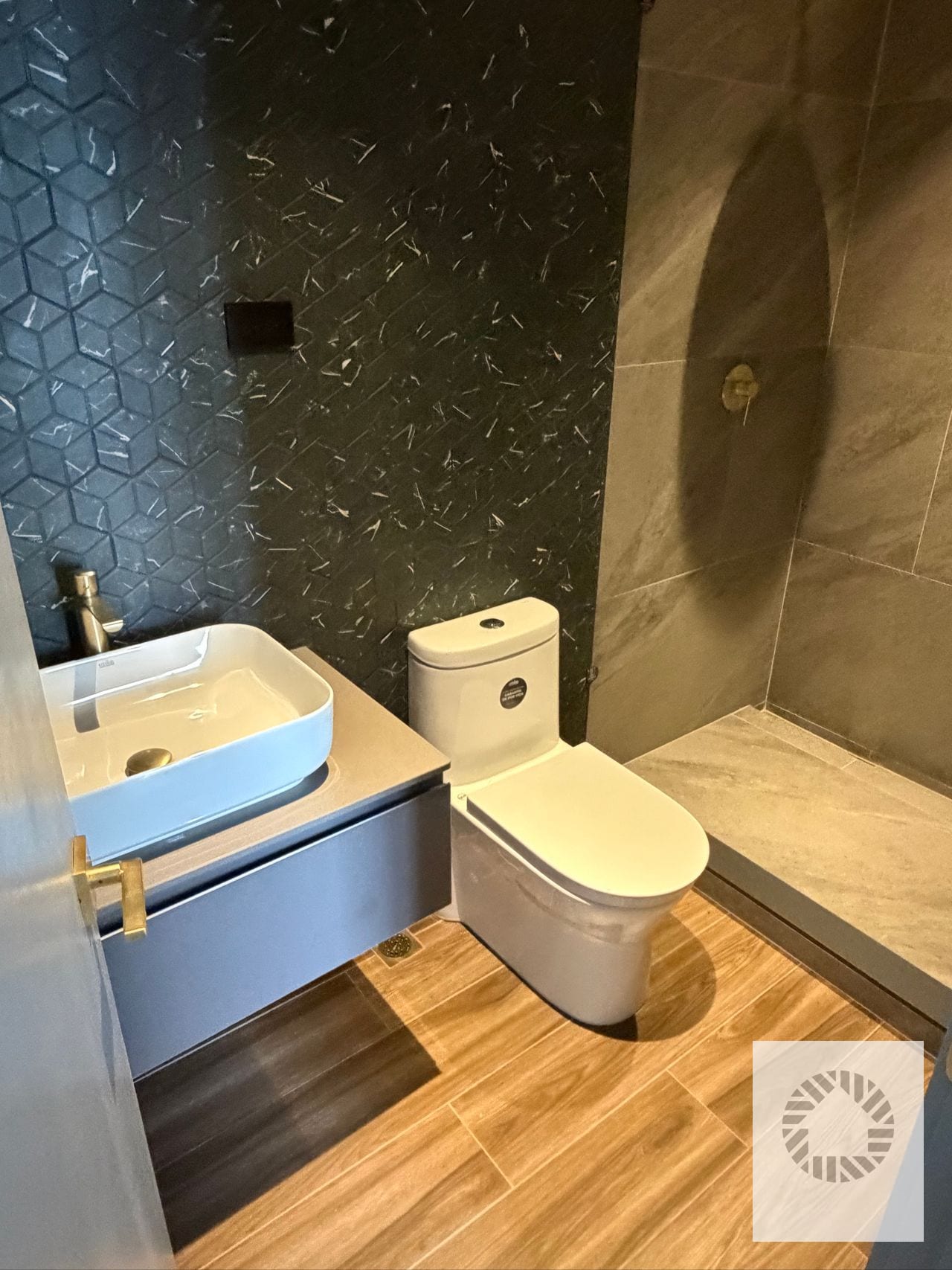 Bonito Apartamento — Apartamento en Alquiler en Atarah, Zona 10, Guatemala, Ciudad — foto 8 de 14