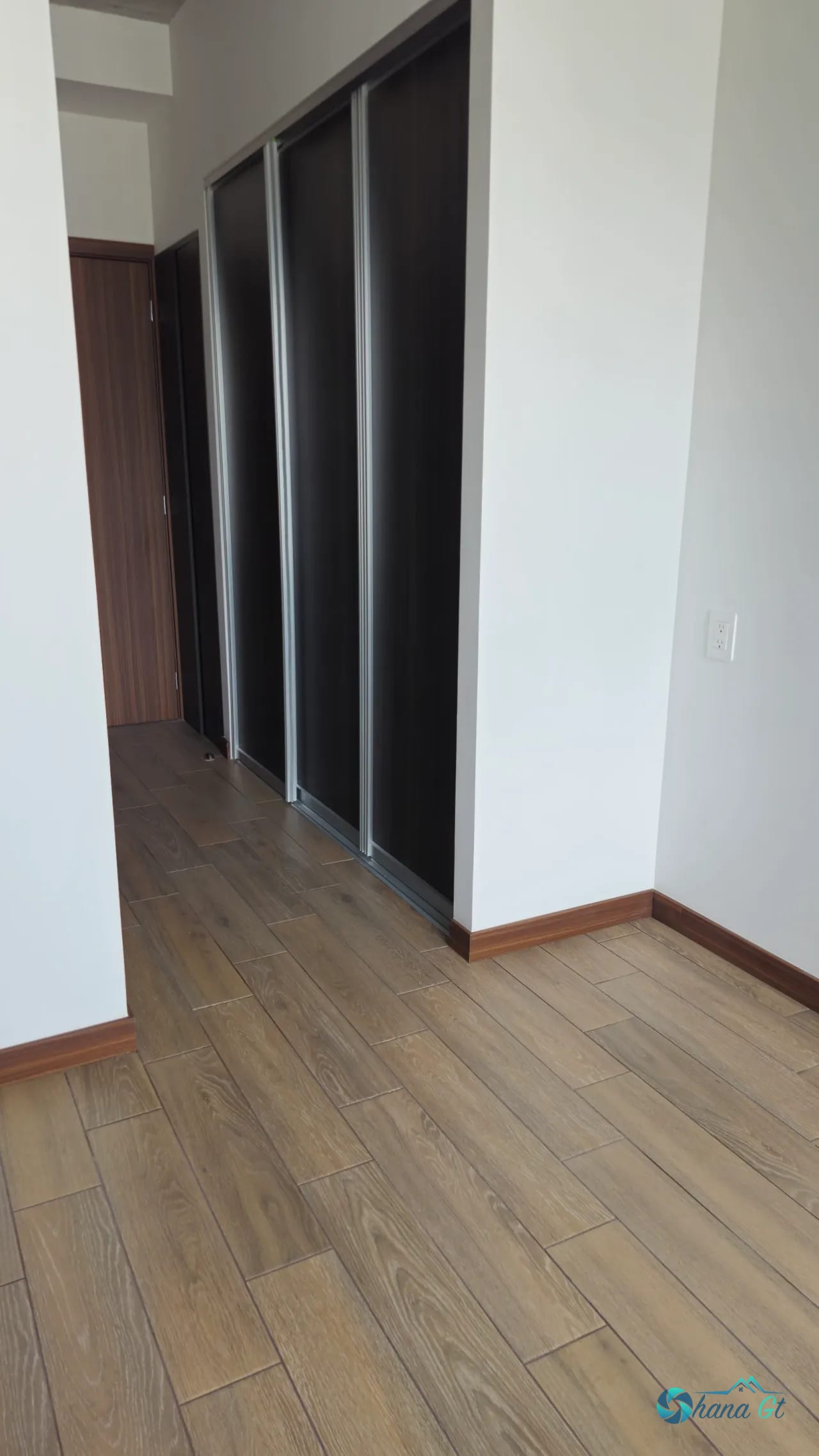 Apartamento en Renta, Zona 4, Inara — Apartamento en Alquiler en Inara Cuatro Norte, Zona 4, Guatemala, Ciudad — foto 5 de 17