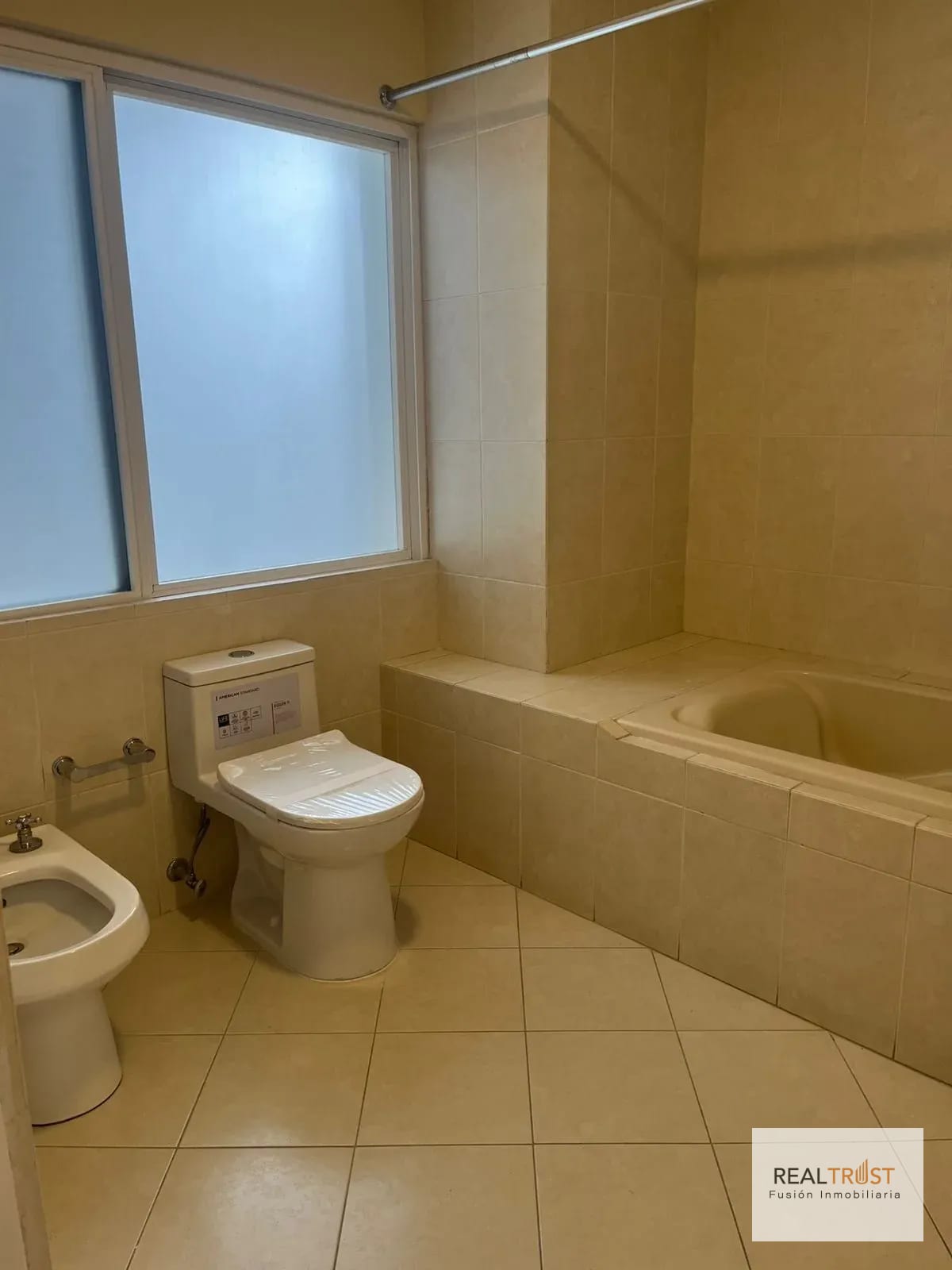 APARTAMENTO TERRANOVA ZONA 14 — Apartamento en Alquiler en Terranova, Zona 14, Guatemala, Ciudad — foto 9 de 11