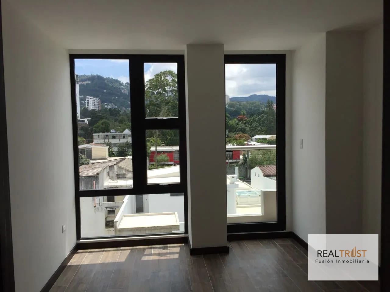 APARTAMENTO EN RENTA VISTA HERMOSA 2, ZONA 15 — Apartamento en Alquiler en Vista Hermosa II, Zona 15, Guatemala, Ciudad — foto 2 de 9