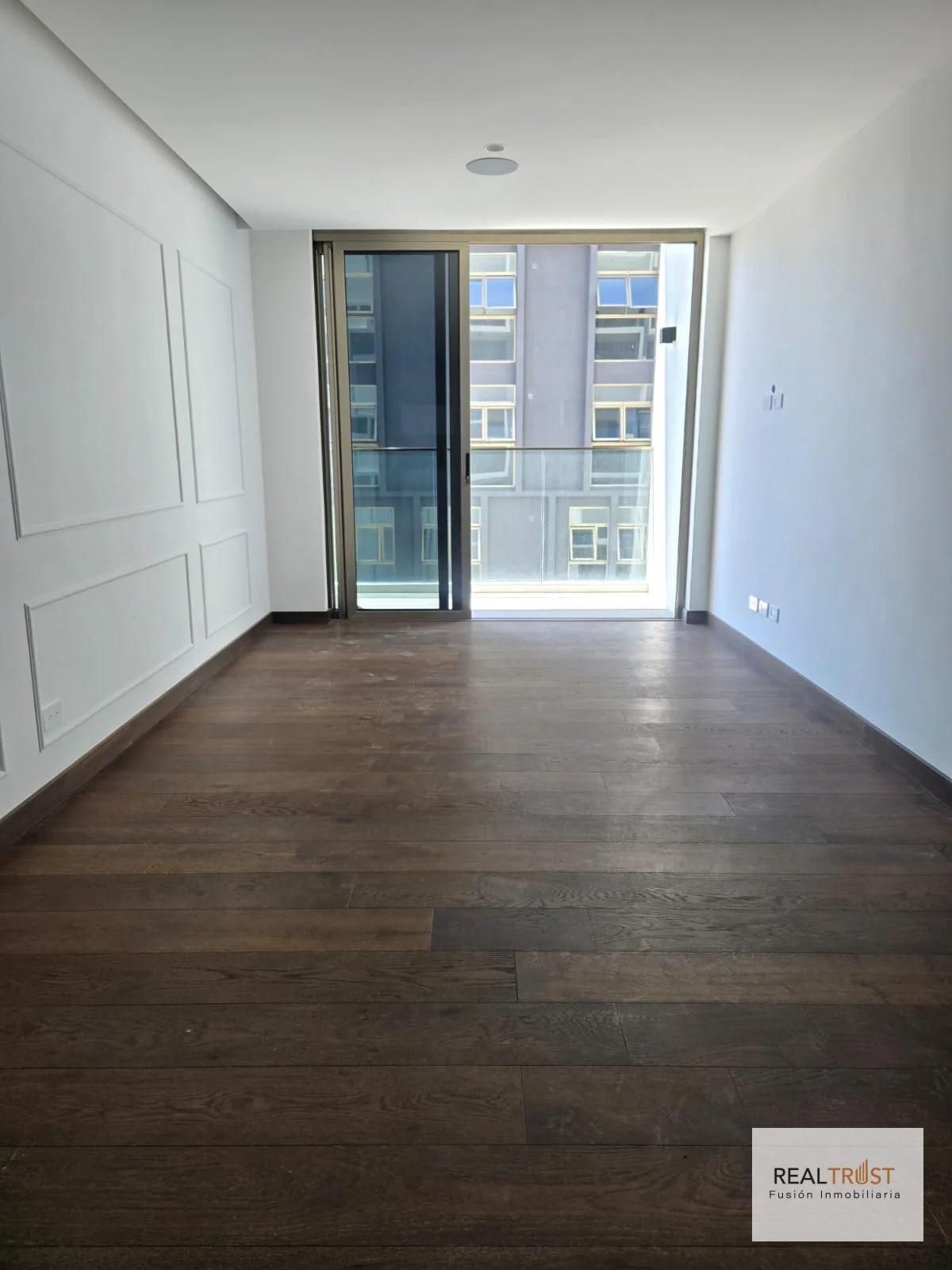 Apartamento nuevo en renta Edificio Atarah corazón de zona 10 - 7