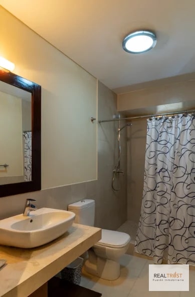 APARTAMENTO EN RENTA EDIFICIO COBELLA ZONA 14 — Apartamento en Alquiler en Cobella, Zona 14, Guatemala, Ciudad — foto 9 de 10