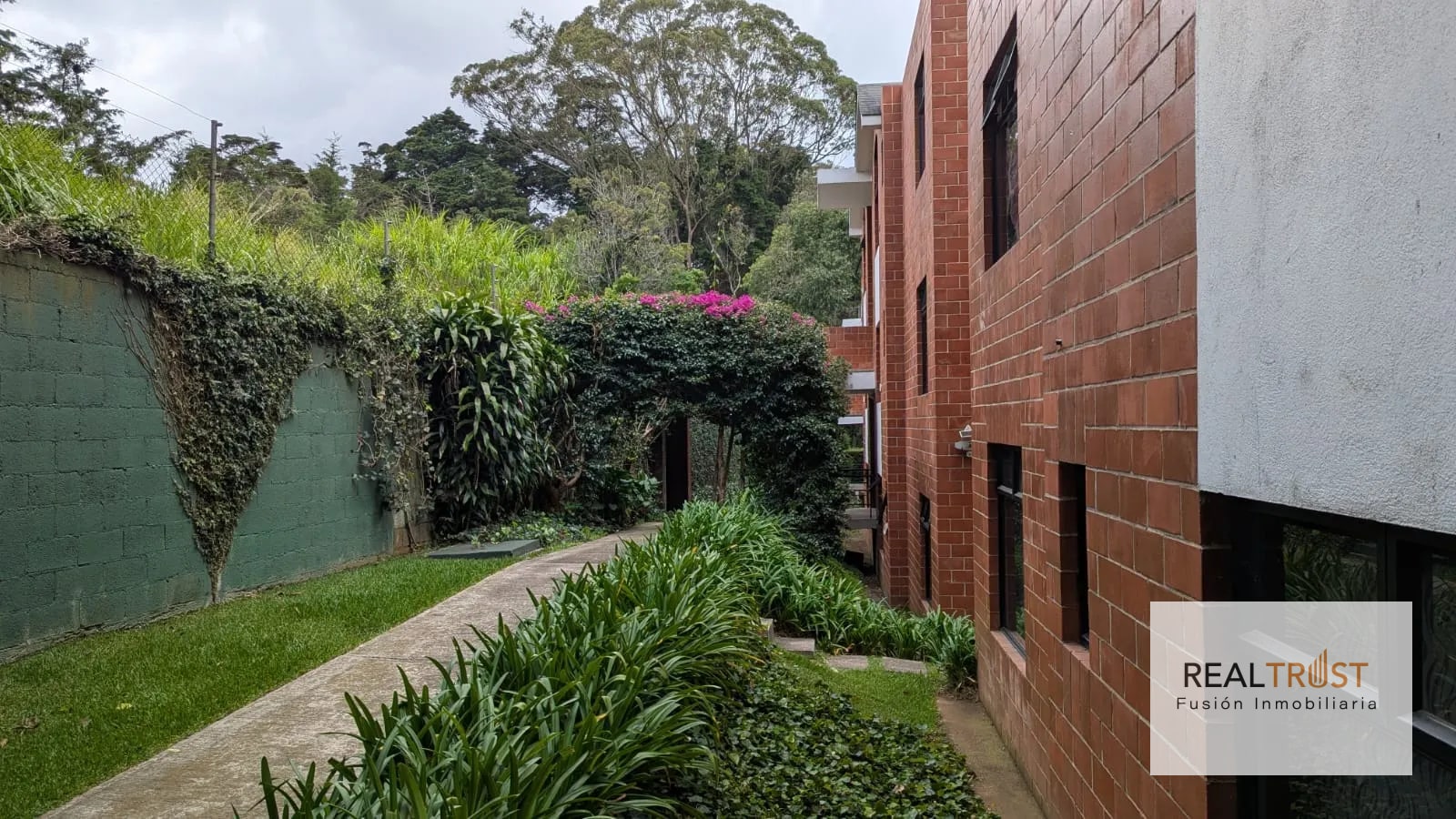 En venta Apartamento en km 18 carretera el salvador — Apartamento en Venta en Carretera a El Salvador, Guatemala, Ciudad — foto 3 de 11