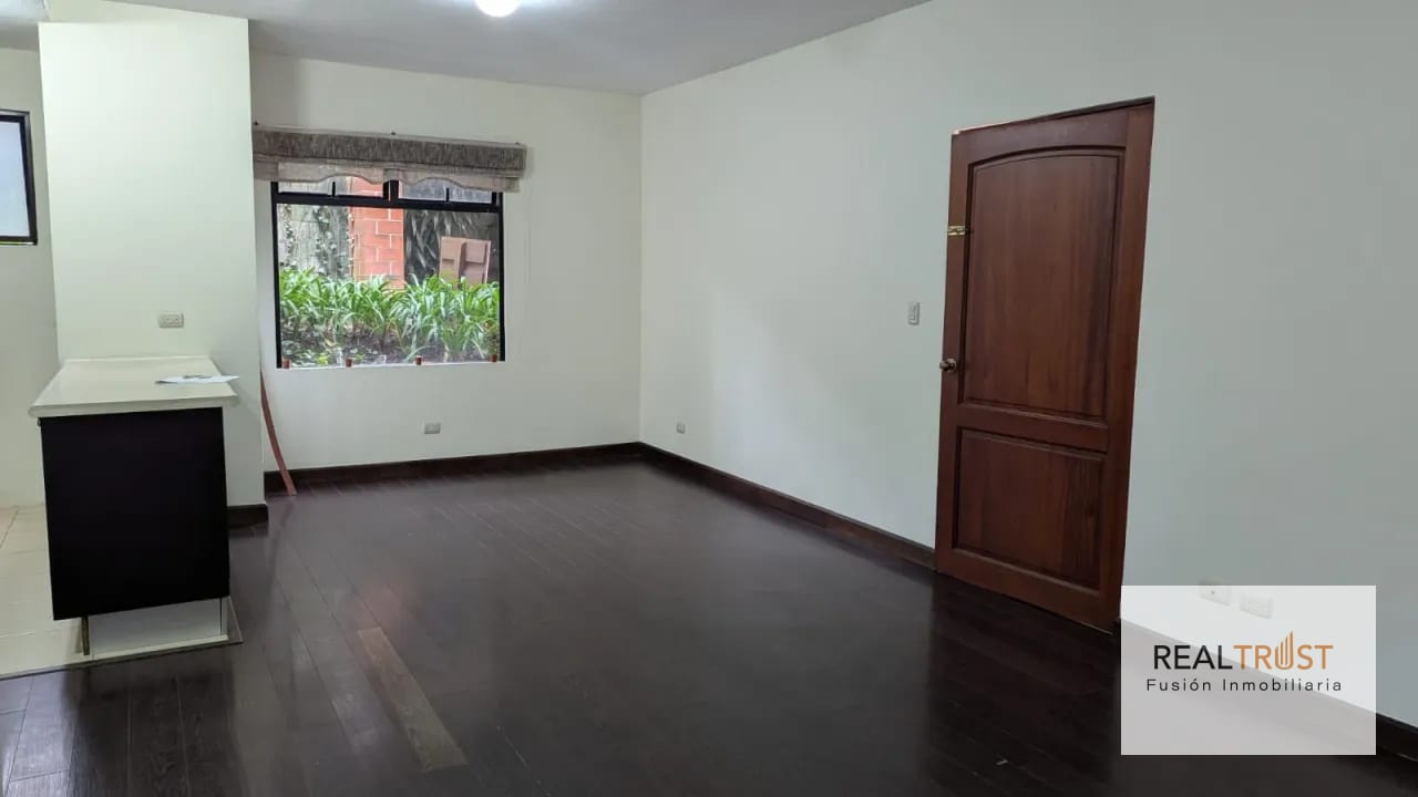 En venta Apartamento en km 18 carretera el salvador — Apartamento en Venta en Carretera a El Salvador, Guatemala, Ciudad — foto 9 de 11