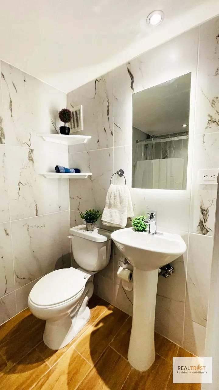 Apartamento en renta tipo Loft zona 10 — Apartamento en Venta en Zona 10, Guatemala, Ciudad — foto 3 de 7