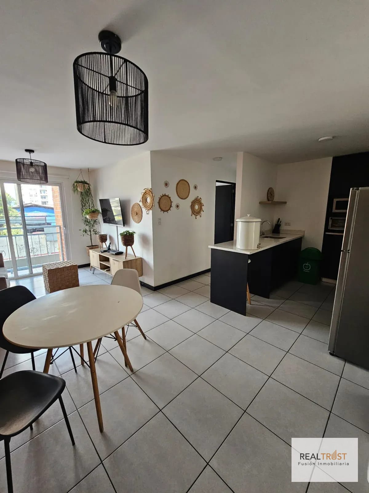 VENTA APARTAMENTO FULL AMUEBLADO EN MUSEO SAN MATEO ZONA 7 — Apartamento en Venta en Zona 7, Guatemala, Ciudad — foto 1 de 9
