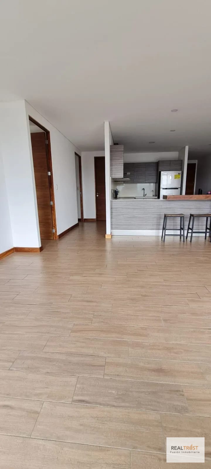 VENDO APARTAMENTO ZONA 15, VISTA HERMOSA 1 — Apartamento en Venta en Zona 15, Guatemala, Ciudad — foto 7 de 8