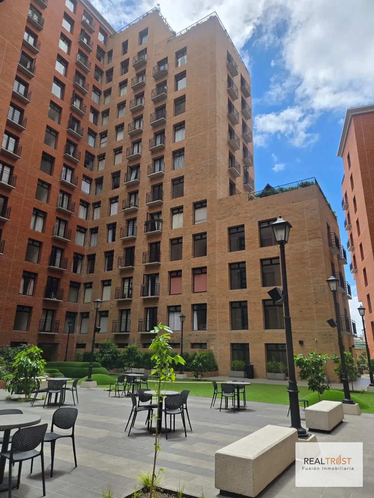 Apartamento full amueblado zona 5 Edificio Centrico — Apartamento en Venta en Zona 5, Guatemala, Ciudad — foto 11 de 13