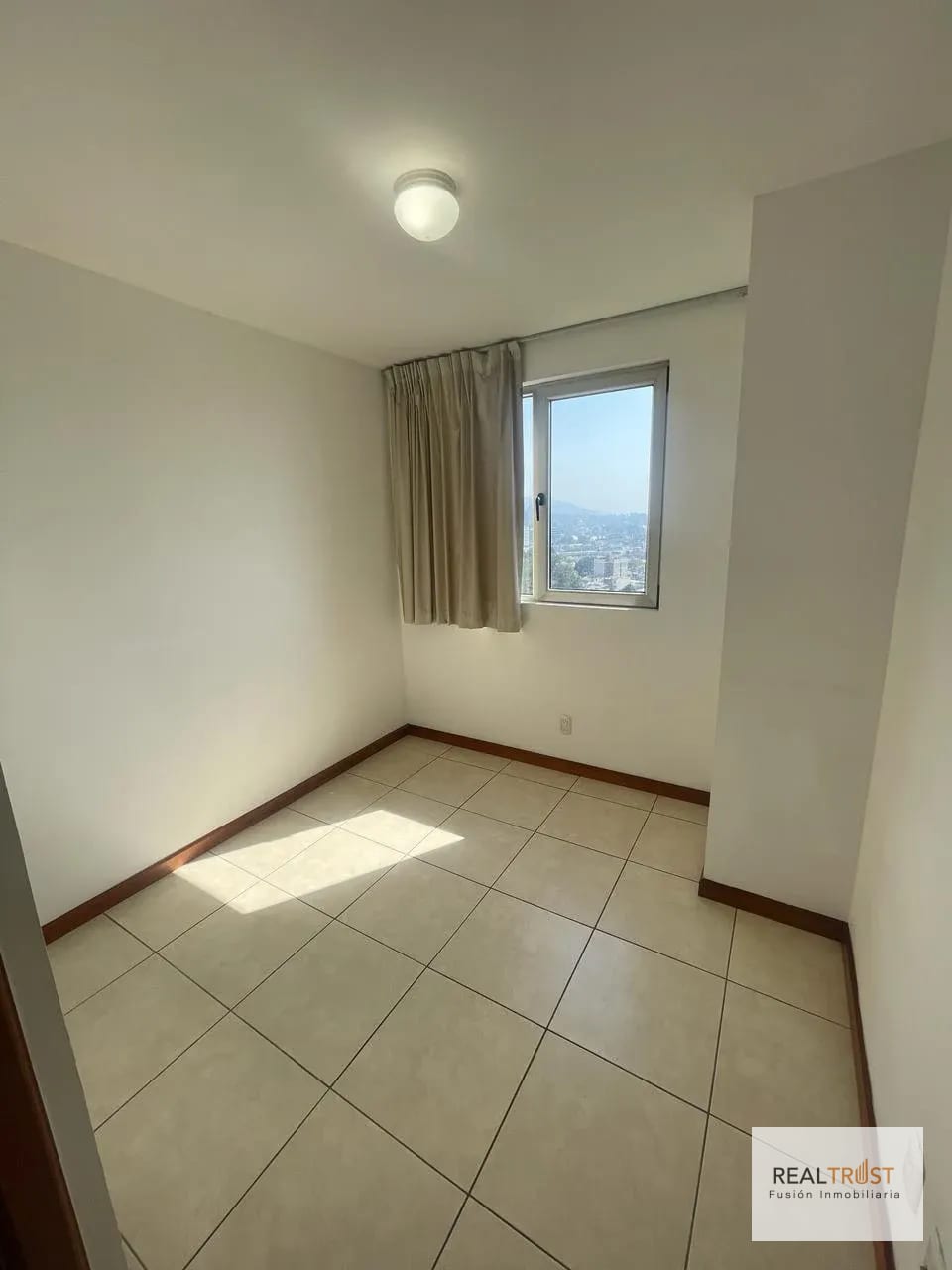 Apartamento en renta Botticelli zona 15 — Apartamento en Alquiler en Zona 15, Guatemala, Ciudad — foto 10 de 17
