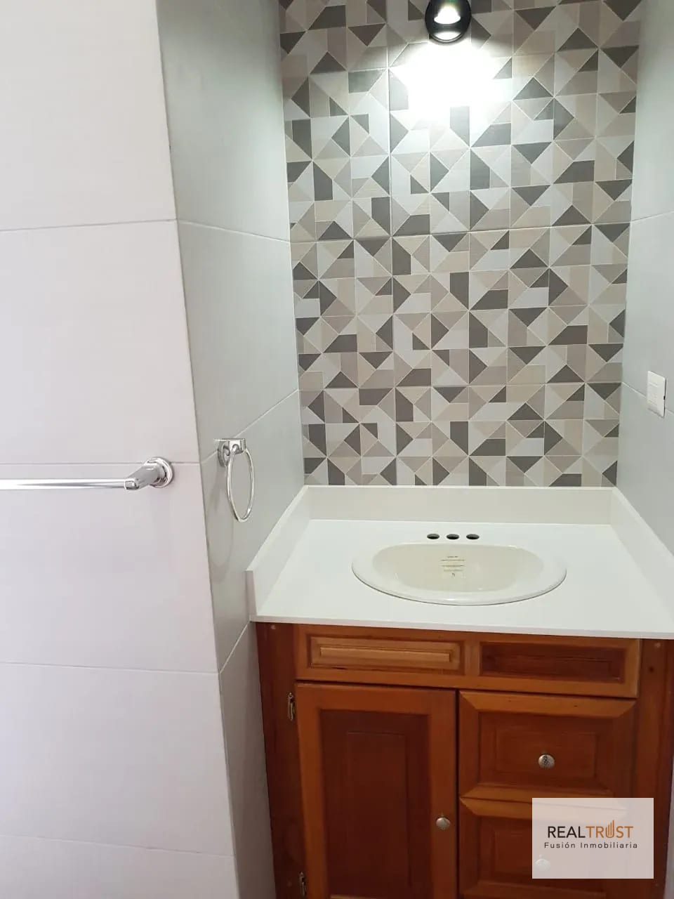 Apartamento en renta Santorini, Zona 14 — Apartamento en Alquiler en Zona 14, Guatemala, Ciudad — foto 4 de 10
