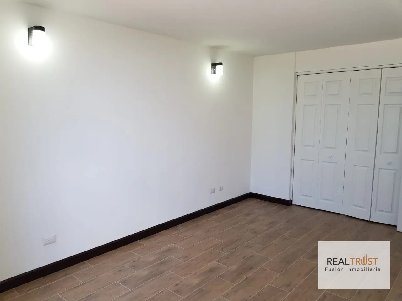 Apartamento en renta Santorini, Zona 14 — Apartamento en Alquiler en Zona 14, Guatemala, Ciudad — foto 6 de 10
