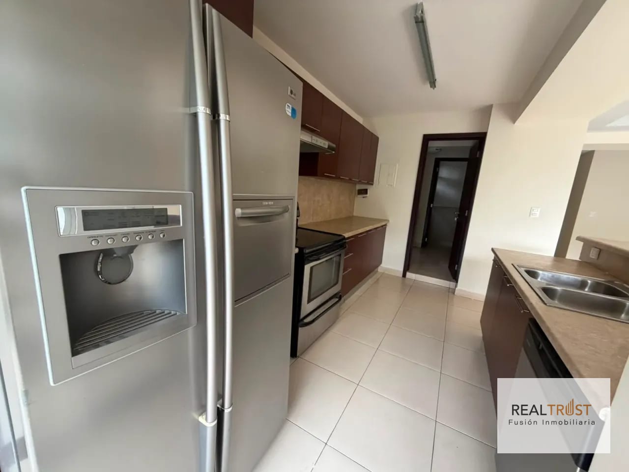 Apartamento en Renta Cobella Zona 14 — Apartamento en Alquiler en Zona 14, Guatemala, Ciudad — foto 7 de 16