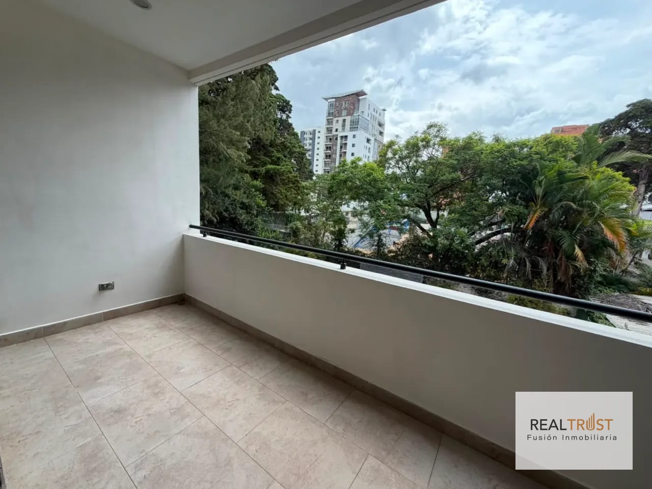 Apartamento en Renta Cobella Zona 14 — Apartamento en Alquiler en Zona 14, Guatemala, Ciudad — foto 6 de 16