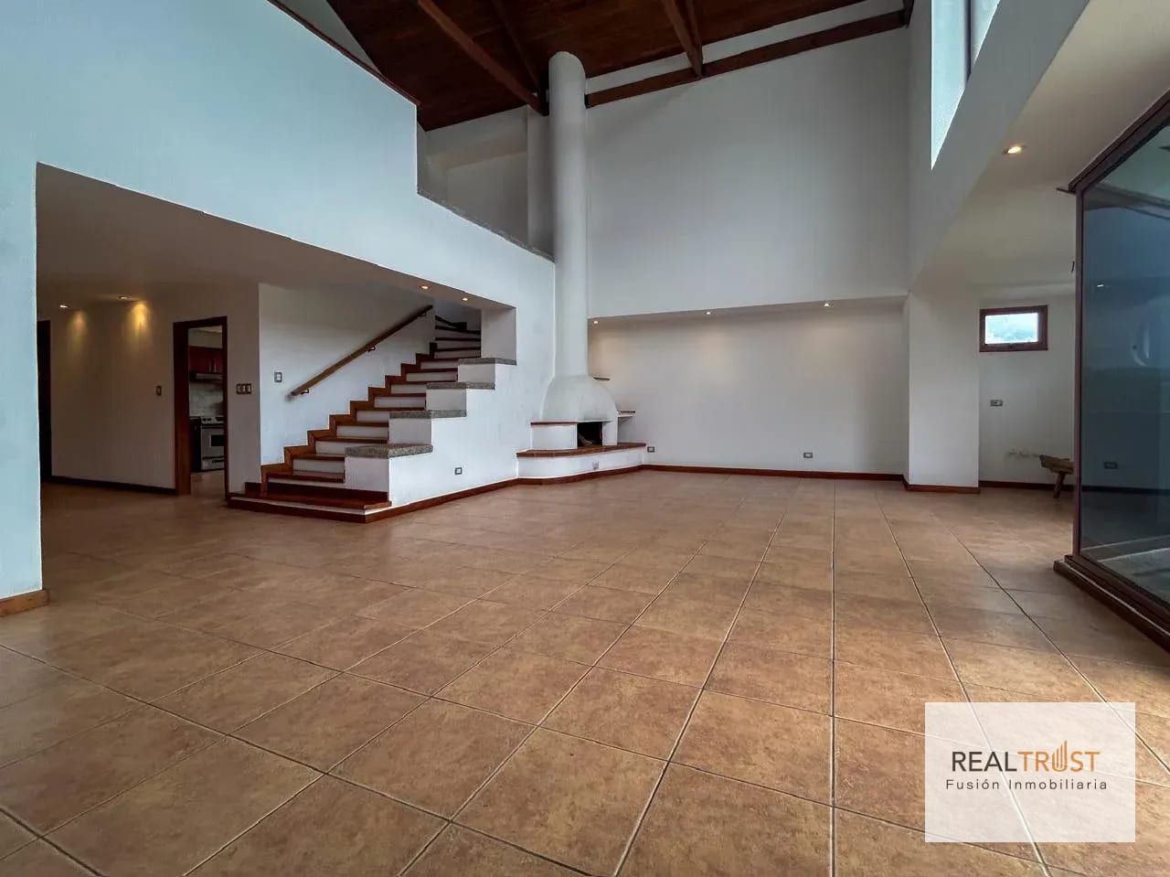 En venta lindo Penthouse de 2 niveles Zona 15, Vista Hermosa 1 — Apartamento en Venta en Zona 15, Guatemala, Ciudad — foto 2 de 16