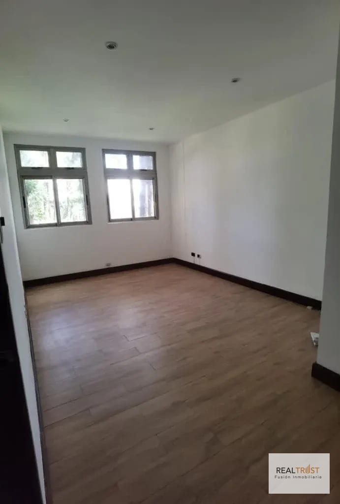 Precioso y amplio apartamento en Colonia Oakland. (copia) — Apartamento en Alquiler en Zona 10, Guatemala, Ciudad — foto 5 de 17
