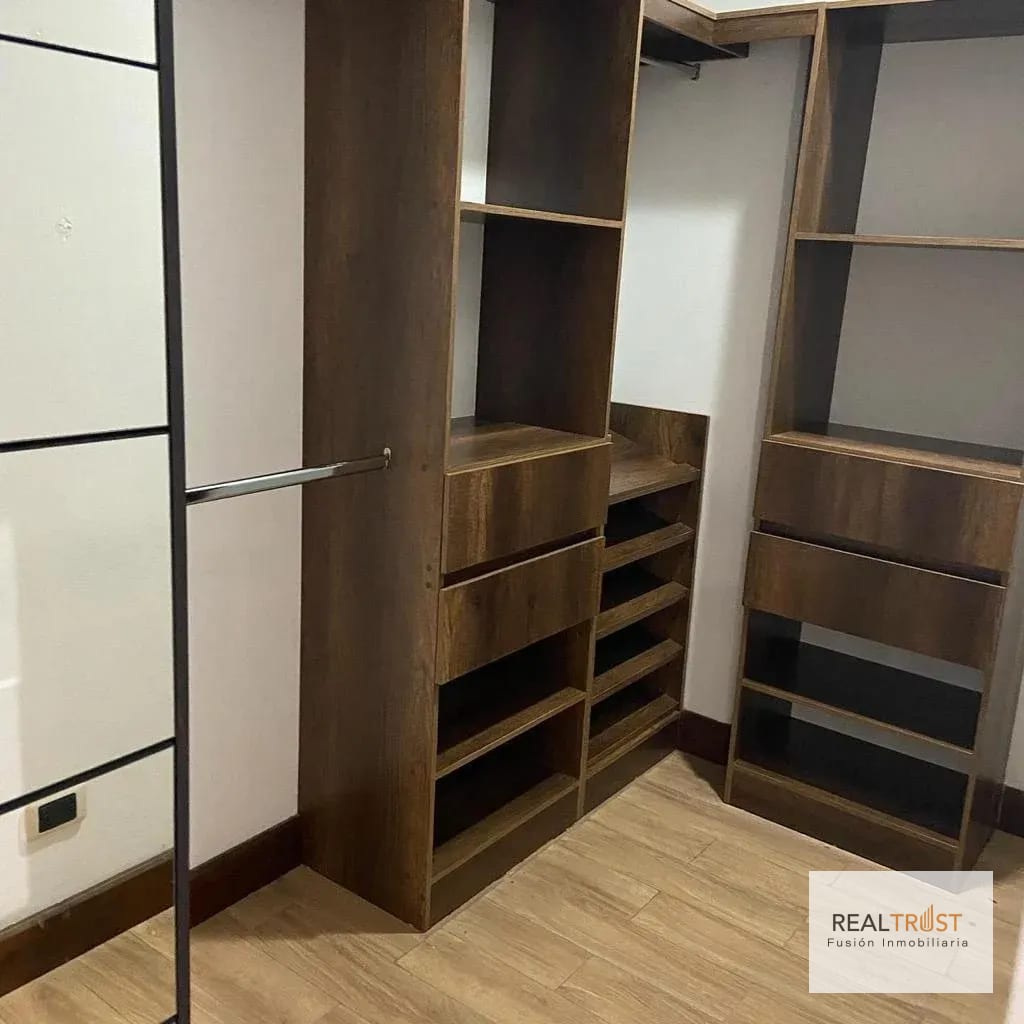 Precioso y amplio apartamento en Colonia Oakland. (copia) — Apartamento en Alquiler en Zona 10, Guatemala, Ciudad — foto 9 de 17