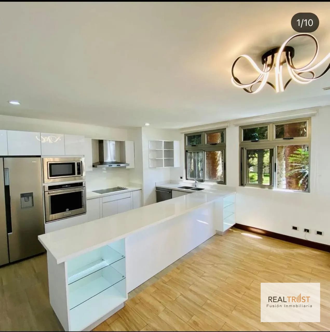 Precioso y amplio apartamento en Colonia Oakland. (copia) — Apartamento en Alquiler en Zona 10, Guatemala, Ciudad — foto 13 de 17