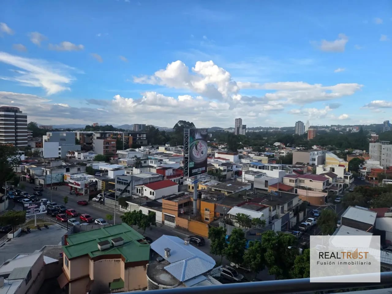 Apartamento en renta en Casalini Zona 10 — Apartamento en Alquiler en Zona 10, Guatemala, Ciudad — foto 7 de 8