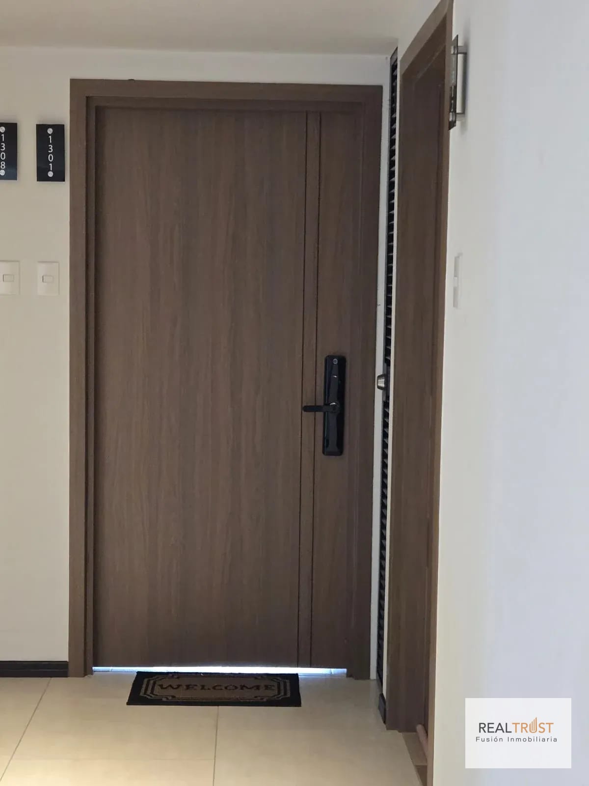 Apartamento en renta zona 10 — Apartamento en Alquiler en Zona 10, Guatemala, Ciudad — foto 12 de 16