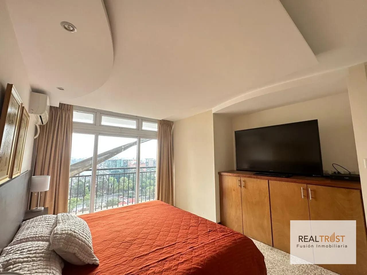 Apartamento en Renta Amueblado Zona 10 — Apartamento en Alquiler en Zona 10, Guatemala, Ciudad — foto 10 de 11