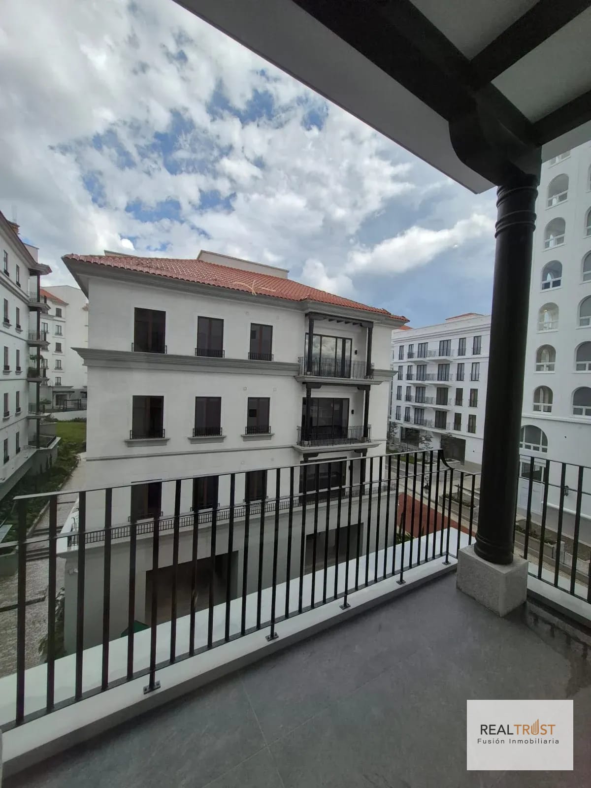 Apartamento amueblado en Renta para Estrenar Nogales Cayalá, Zona 16 — Apartamento en Alquiler en Ciudad Cayalá, Zona 16, Guatemala, Ciudad — foto 13 de 16