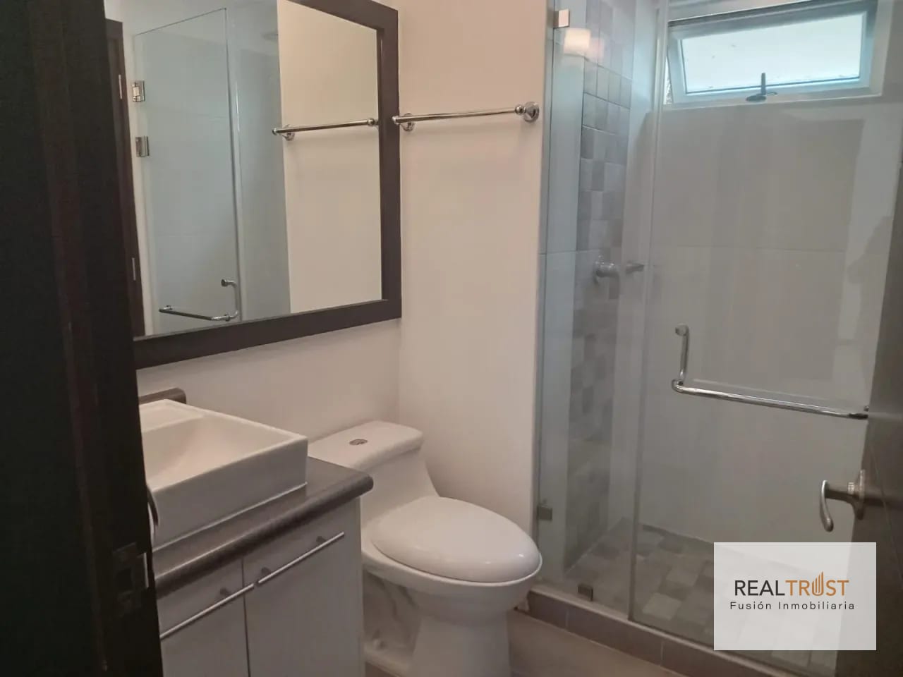 Apartamento en Venta Almoreto Villas — Apartamento en Venta en Carretera a El Salvador, Guatemala, Ciudad — foto 16 de 16
