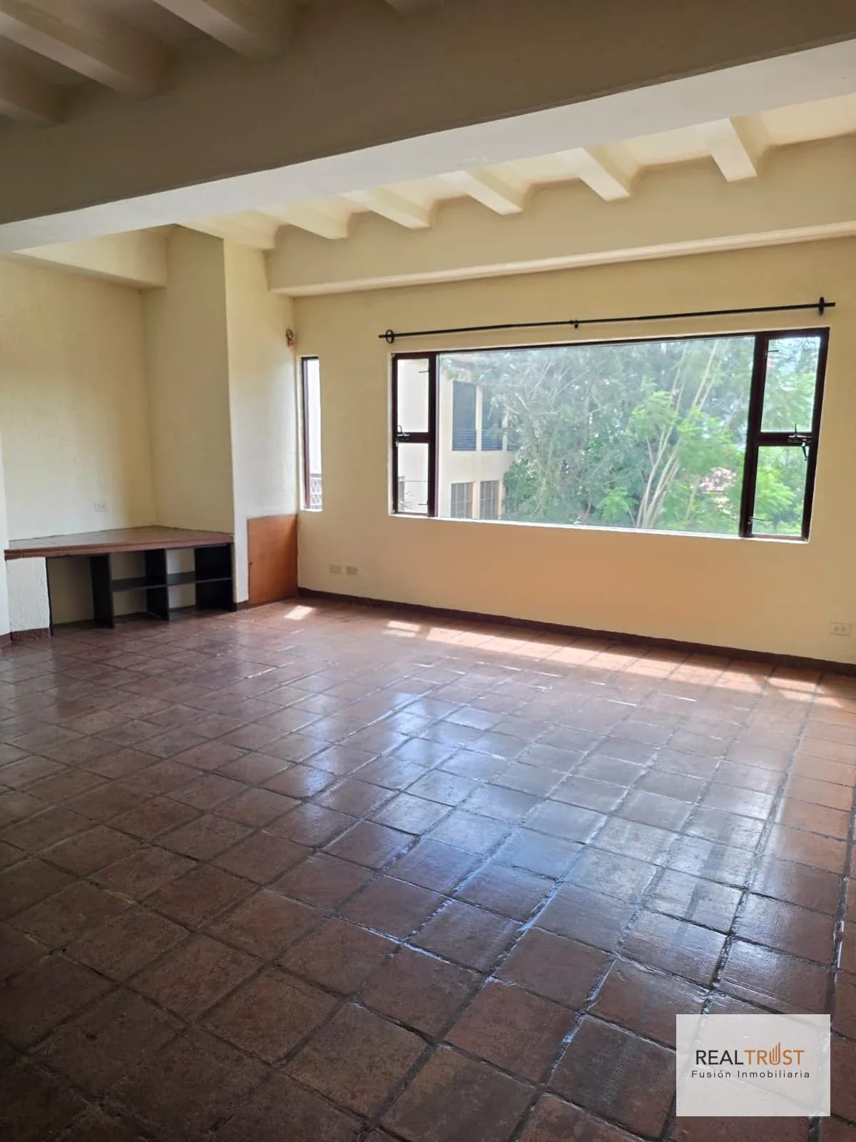 Apartamento en Renta en Vista Hermosa II Zona 15 — Apartamento en Alquiler en Zona 15, Guatemala, Ciudad — foto 9 de 10