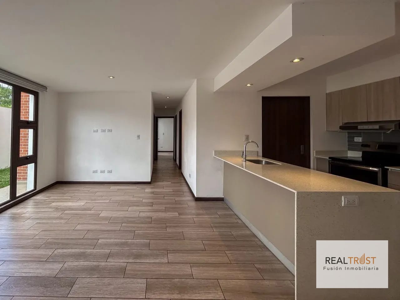 En Venta Apartamento con Jardín San Isidro 2021, Zona 16 — Apartamento en Venta en Zona 16, Guatemala, Ciudad — foto 4 de 12
