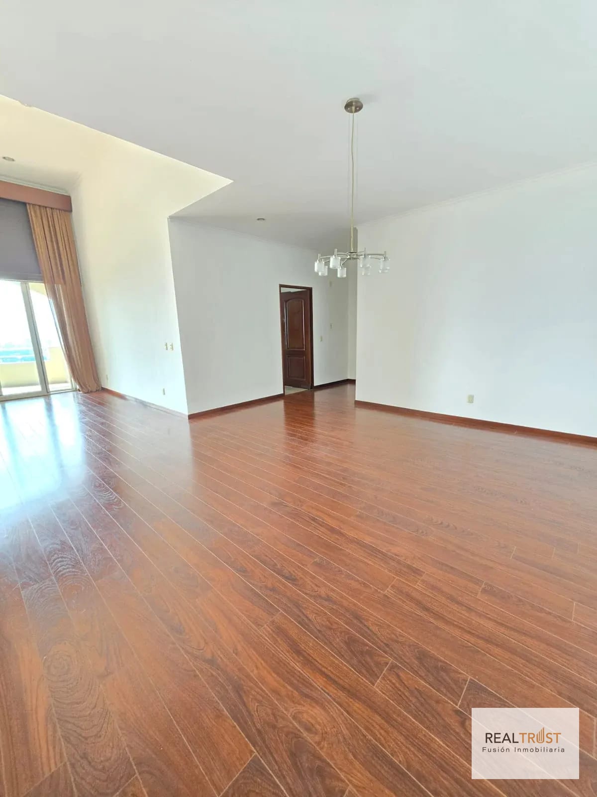 Precioso apartamento amplio visita hermosa 2 — Apartamento en Venta en Botticelli, Zona 15, Guatemala, Ciudad — foto 2 de 12