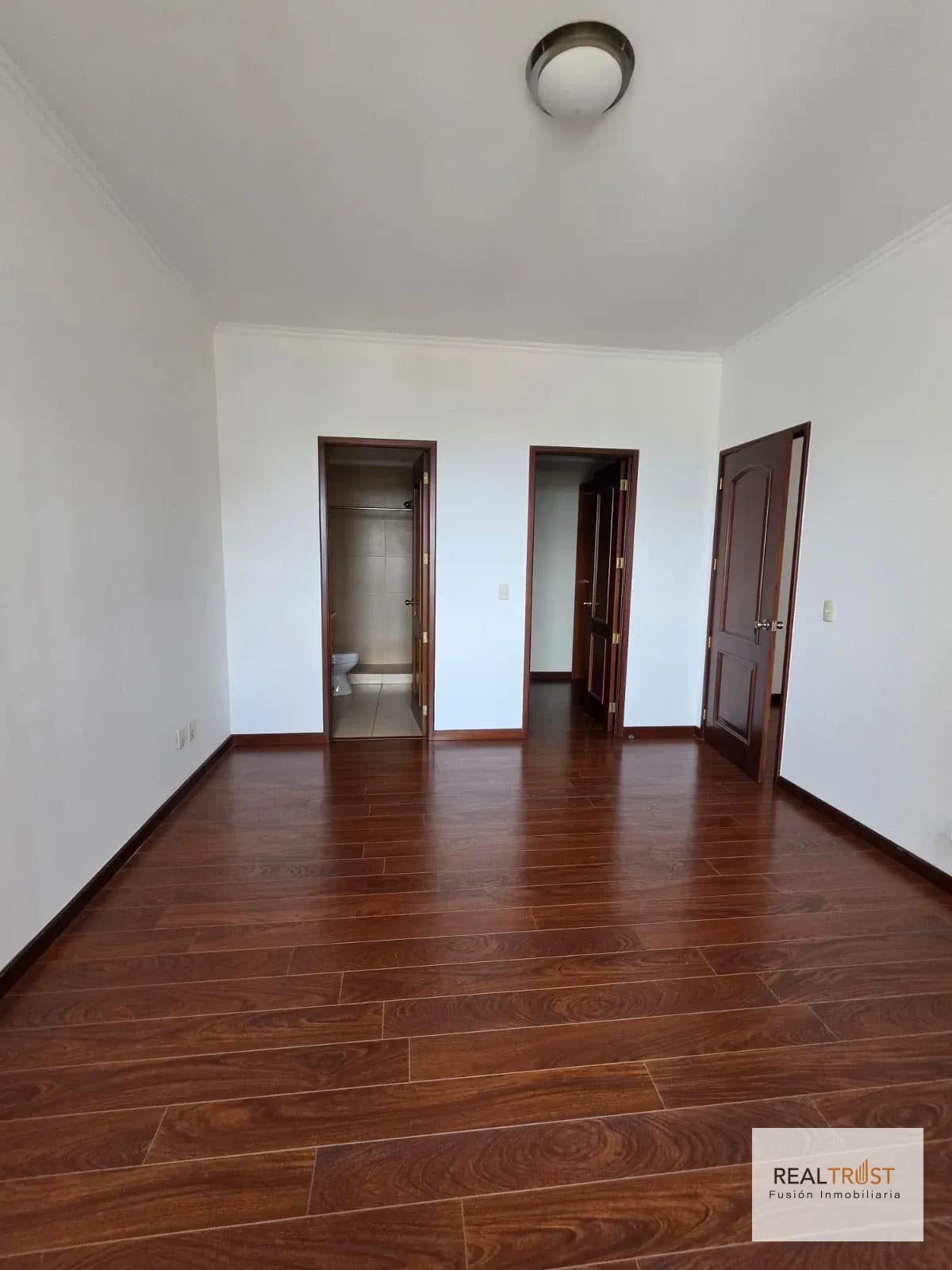 Precioso apartamento amplio visita hermosa 2 — Apartamento en Venta en Botticelli, Zona 15, Guatemala, Ciudad — foto 11 de 12