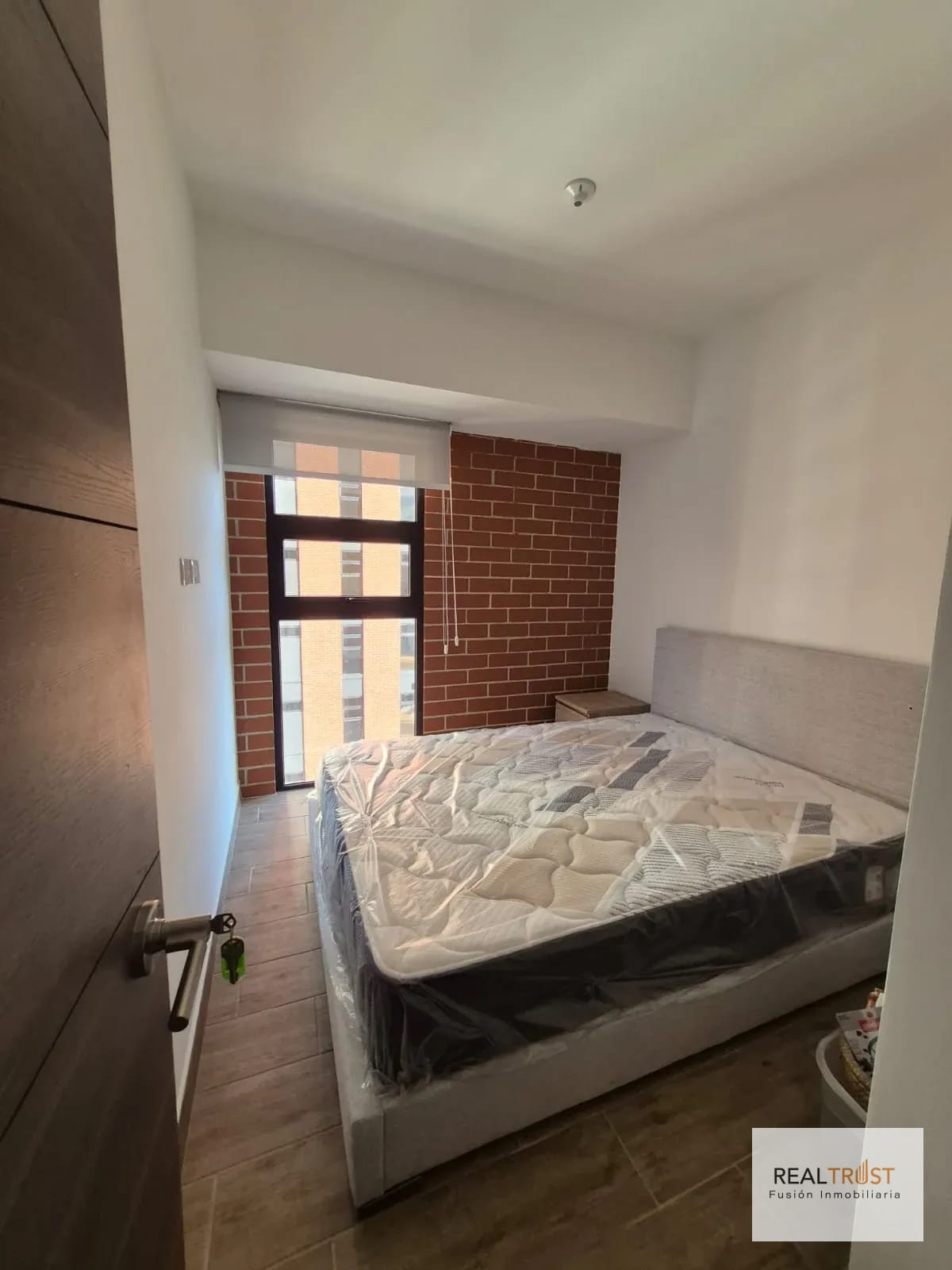 Rento Apartamento Amueblado Modra Zona 4 — Apartamento en Alquiler en Zona 4, Guatemala, Ciudad — foto 4 de 17