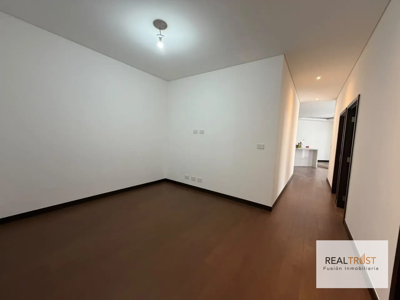 Apartamento en renta con jardín Nogales de Cayalá zona 16 — Apartamento en Alquiler en Zona 16, Guatemala, Ciudad — foto 4 de 17
