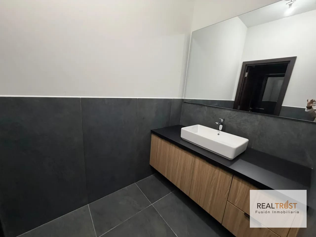 Apartamento en renta con jardín Nogales de Cayalá zona 16 — Apartamento en Alquiler en Zona 16, Guatemala, Ciudad — foto 7 de 17
