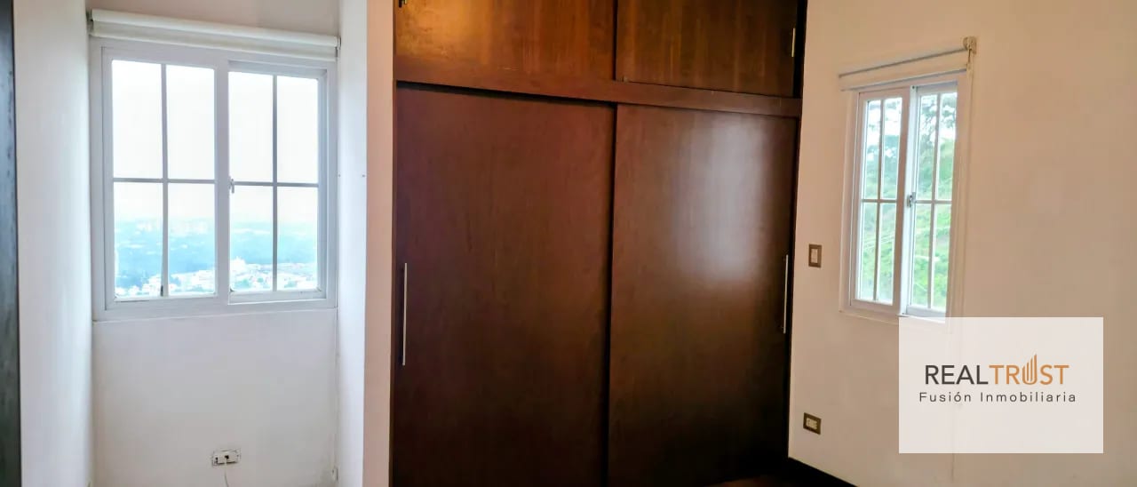 Apartamento en La Vista, zona 16 — Apartamento en Alquiler en Zona 16, Guatemala, Ciudad — foto 9 de 11